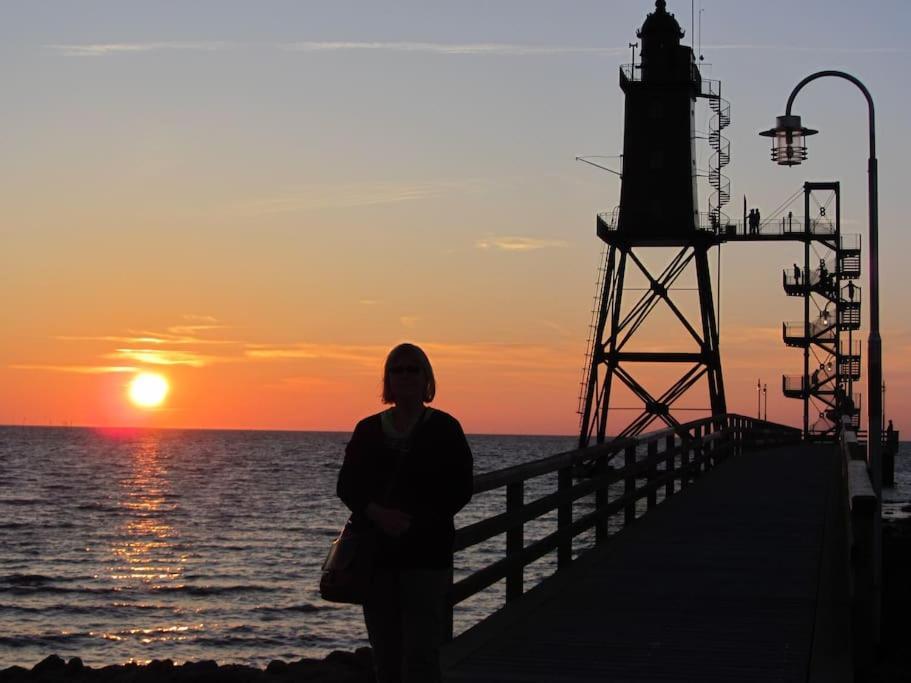 Nordsee Und Natur. Gemuetliche Fewo Mit Deichblick Dorum-Neufeld Exterior foto